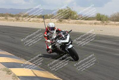 media/May-05-2025-Moto Forza (Mon) [[3c1838c5e5]]/3-C Group/Session 2 (Turn 7 Inside)/